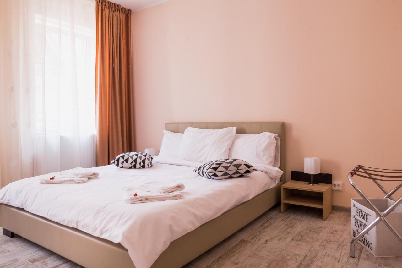 Alpin Central Studio Apartment บราชอฟ ภายนอก รูปภาพ
